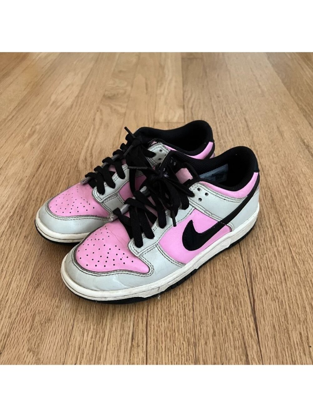 Nike Dunk Low Pink Orewood Sneakers Youth Size 4